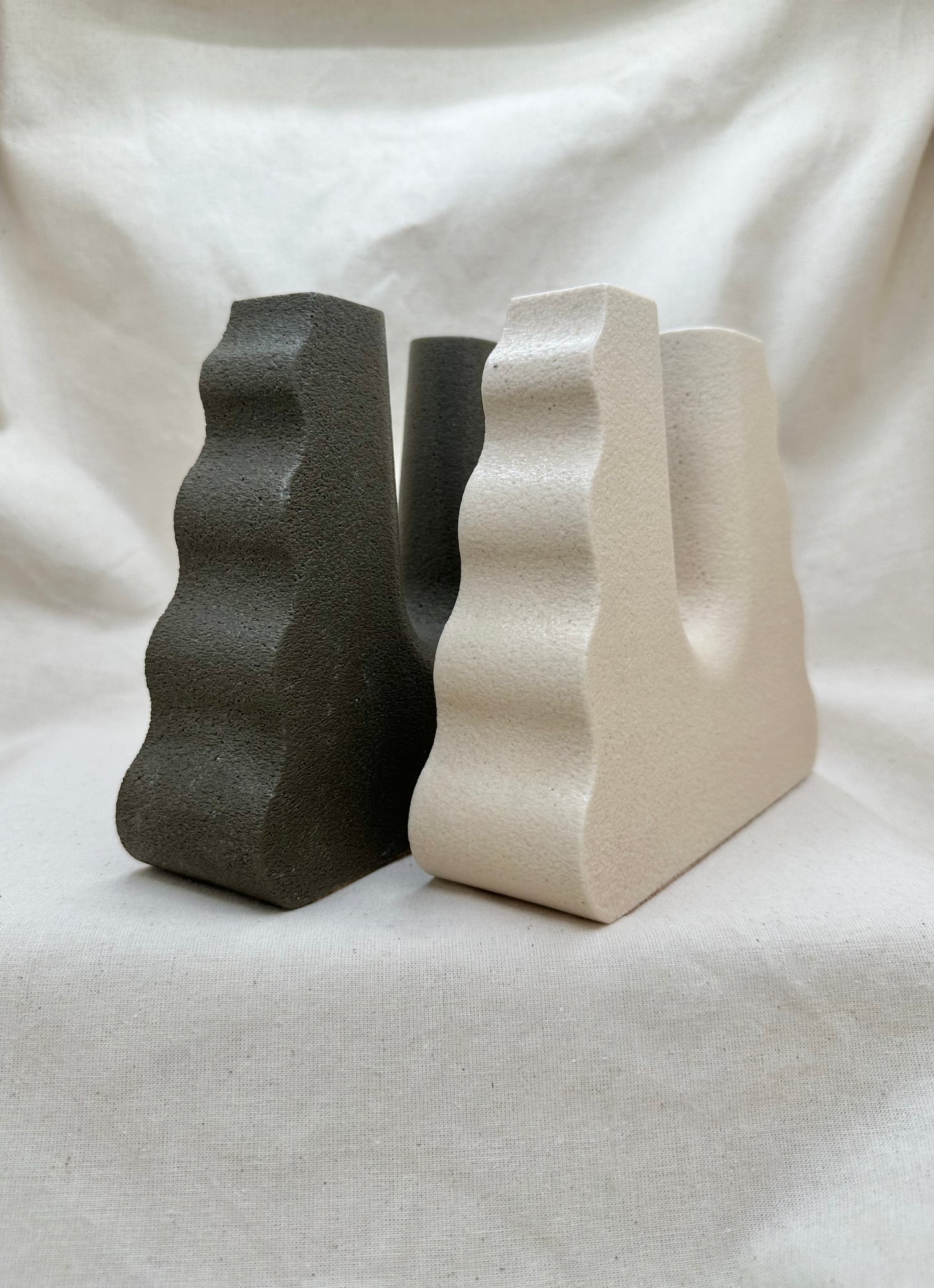 Anthracite Wavy Candle Holder